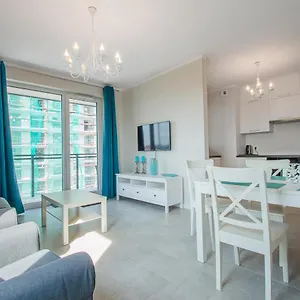 With Two Bedrooms On The 10th Floor Apartament Gdańsk